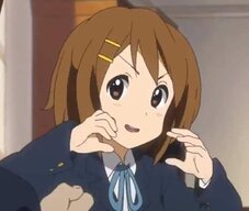 Yui Hirasawa(3).jpeg