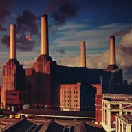 cover-pink-floyd-animals-3811902419.jpg